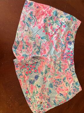 Lilly Pulitzer Multicolor Floral Drawstring Shorts in Pink & Aqua large